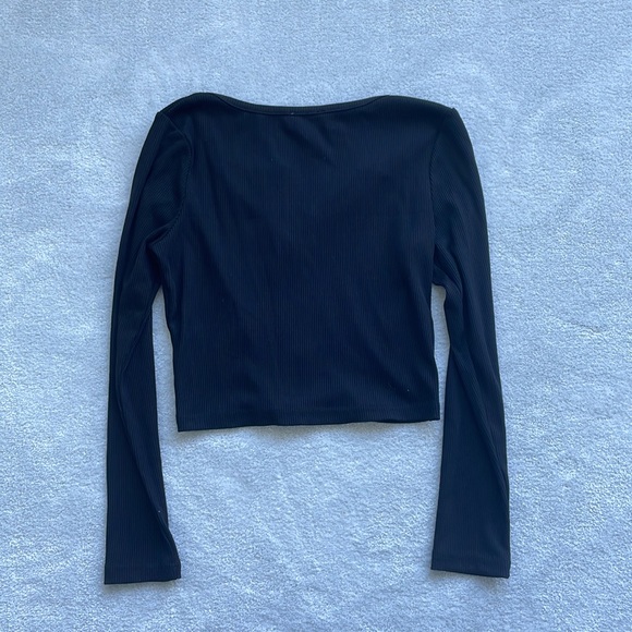 NWOT Superdown Black Long Sleeve Button Up Top - Picture 4 of 5